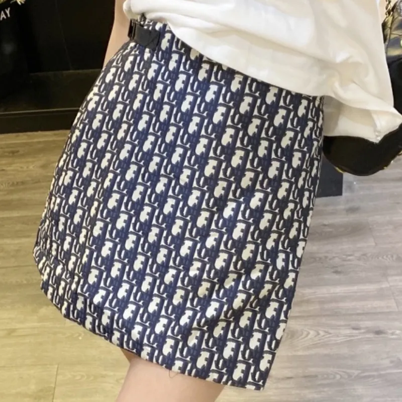 『S-L』単品注文 元気いっぱい カジュアル スタイリッシュ 快適 フィット感  シンプル Ｔシャツ スカート