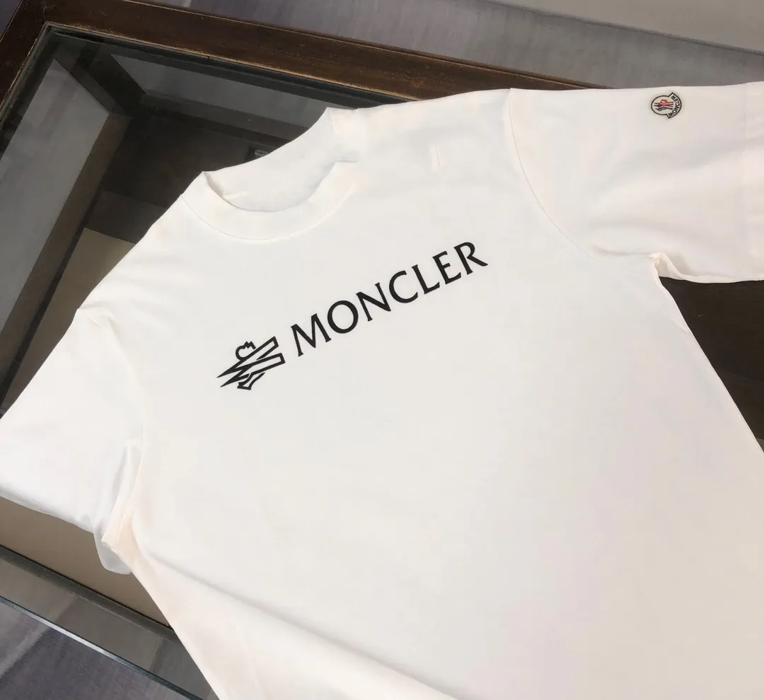 『S-4XL』プリント 今季マストアイテム スポーツ後にも快適 重ね着にも対応 スタイル Tシャツ