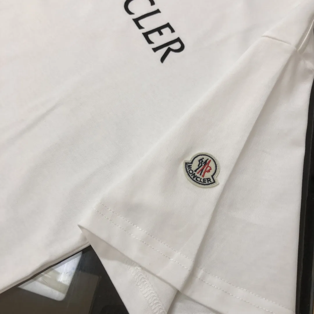 『S-4XL』プリント 今季マストアイテム スポーツ後にも快適 重ね着にも対応 スタイル Tシャツ