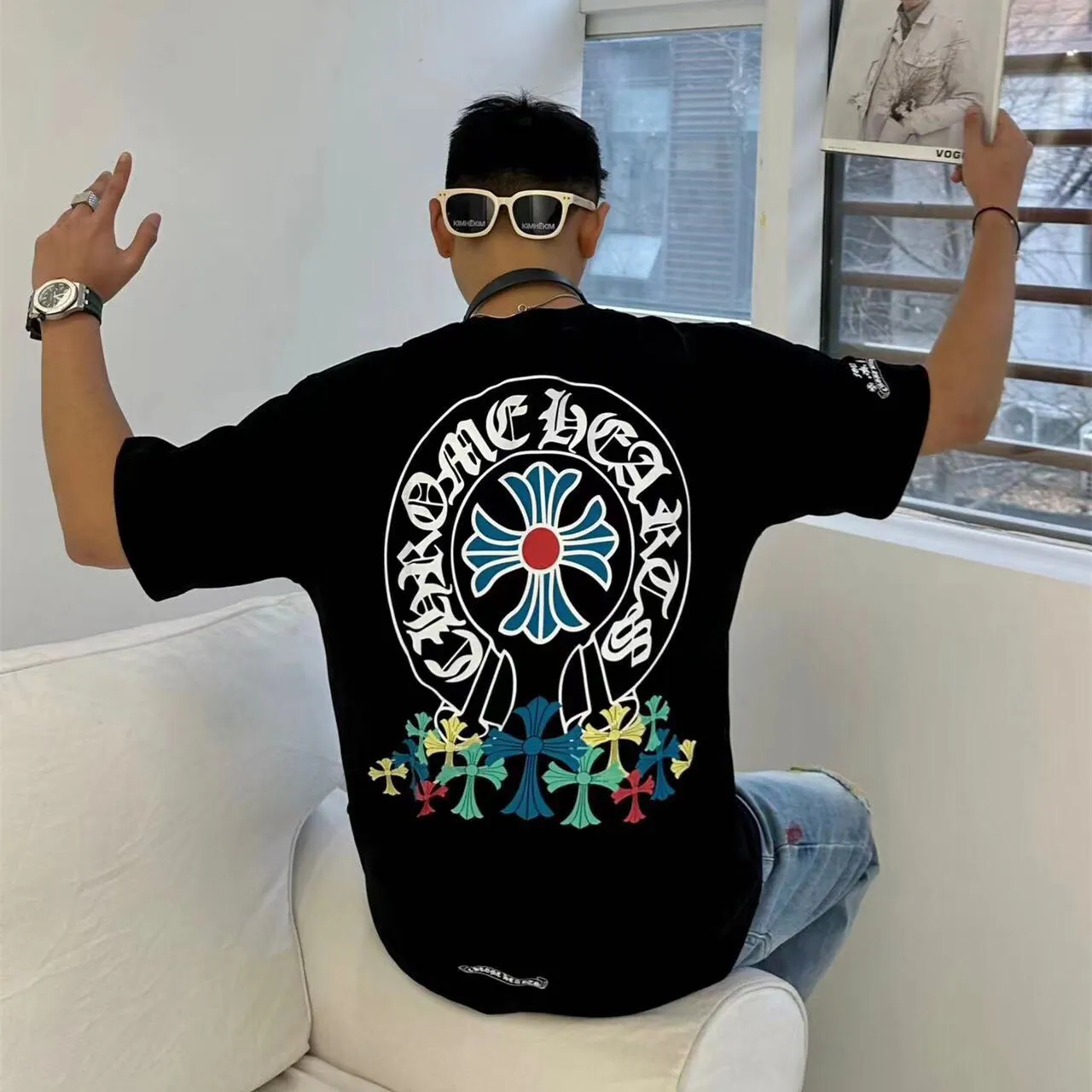 『フリーサイズ』胸元 サンスクリット 蹄型 プリント技術 綿100% カラフル クロスフラワー Tシャツ