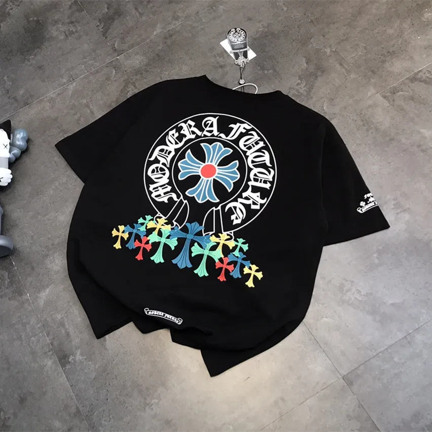 『フリーサイズ』胸元 サンスクリット 蹄型 プリント技術 綿100% カラフル クロスフラワー Tシャツ