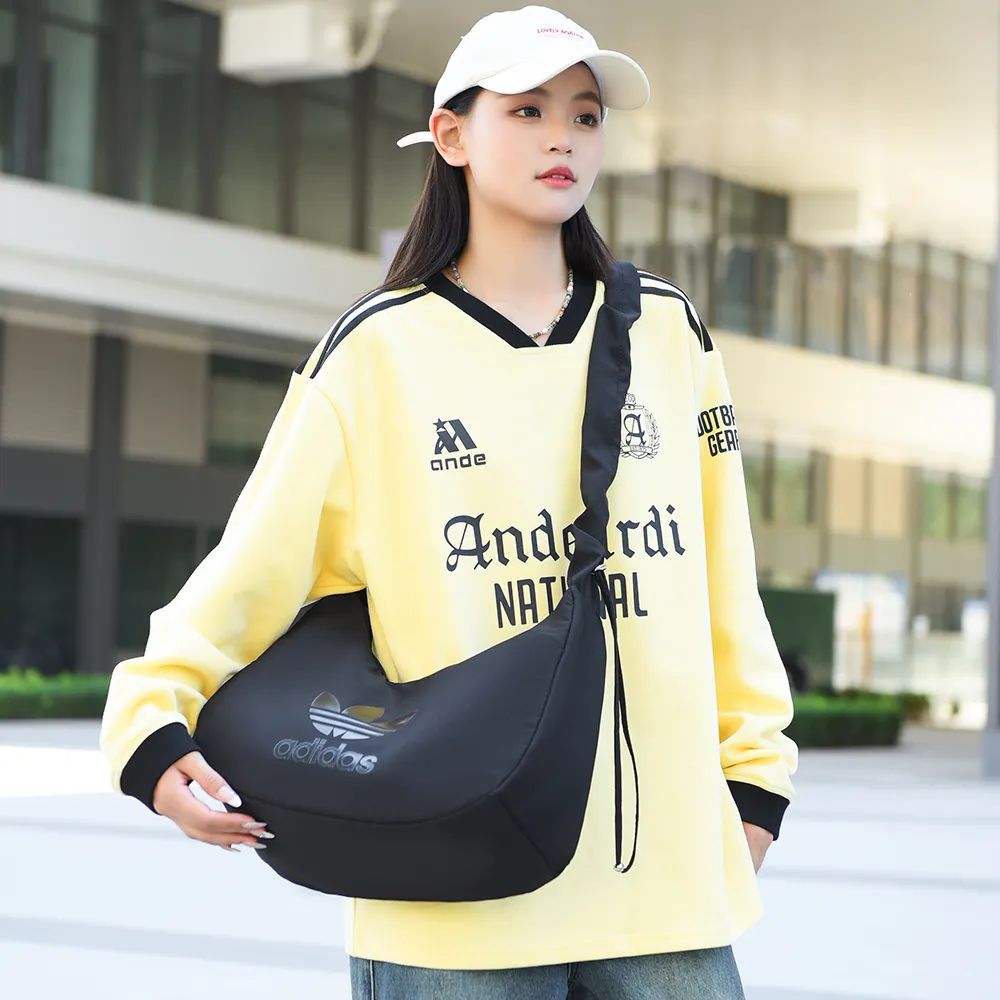 マルチカラー S/M/L 3サイズ 軽量 収納力 おしゃれ プレミアム クラウドバッグ ショルダーバッグ