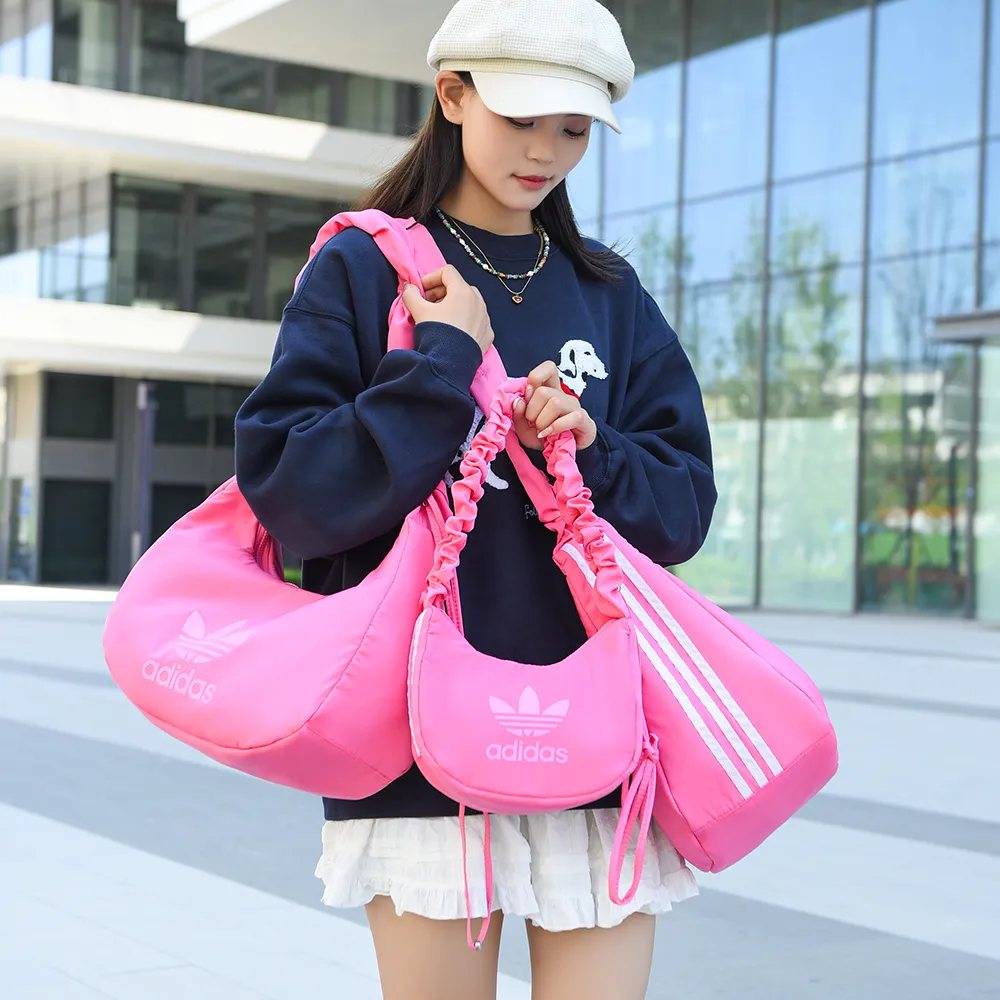 マルチカラー S/M/L 3サイズ 軽量 収納力 おしゃれ プレミアム クラウドバッグ ショルダーバッグ