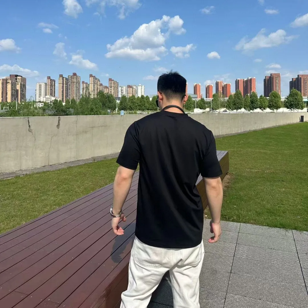 『S-4XL』綿100% 通気性 ストレッチ クラシック ロゴ プリント クルーネック 半袖 Tシャツ