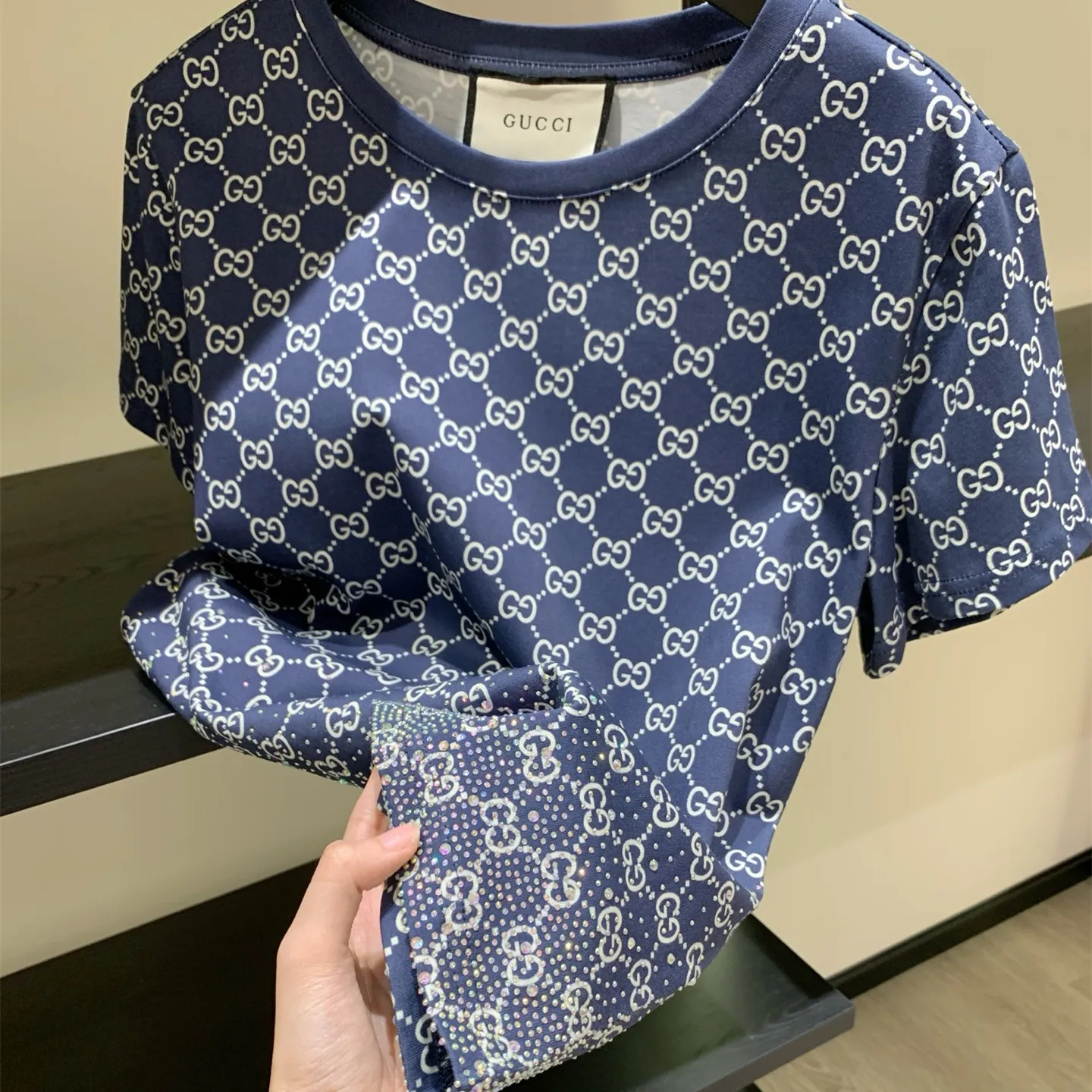 『S-L』映え スリム おしゃれ 通気性 快適 クルーネック 綿100% グラデーション ホットストーン Tシャツ ショーツ
