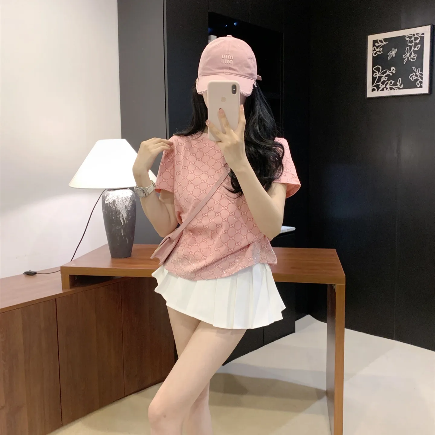 『S-L』映え スリム おしゃれ 通気性 快適 クルーネック 綿100% グラデーション ホットストーン Tシャツ ショーツ