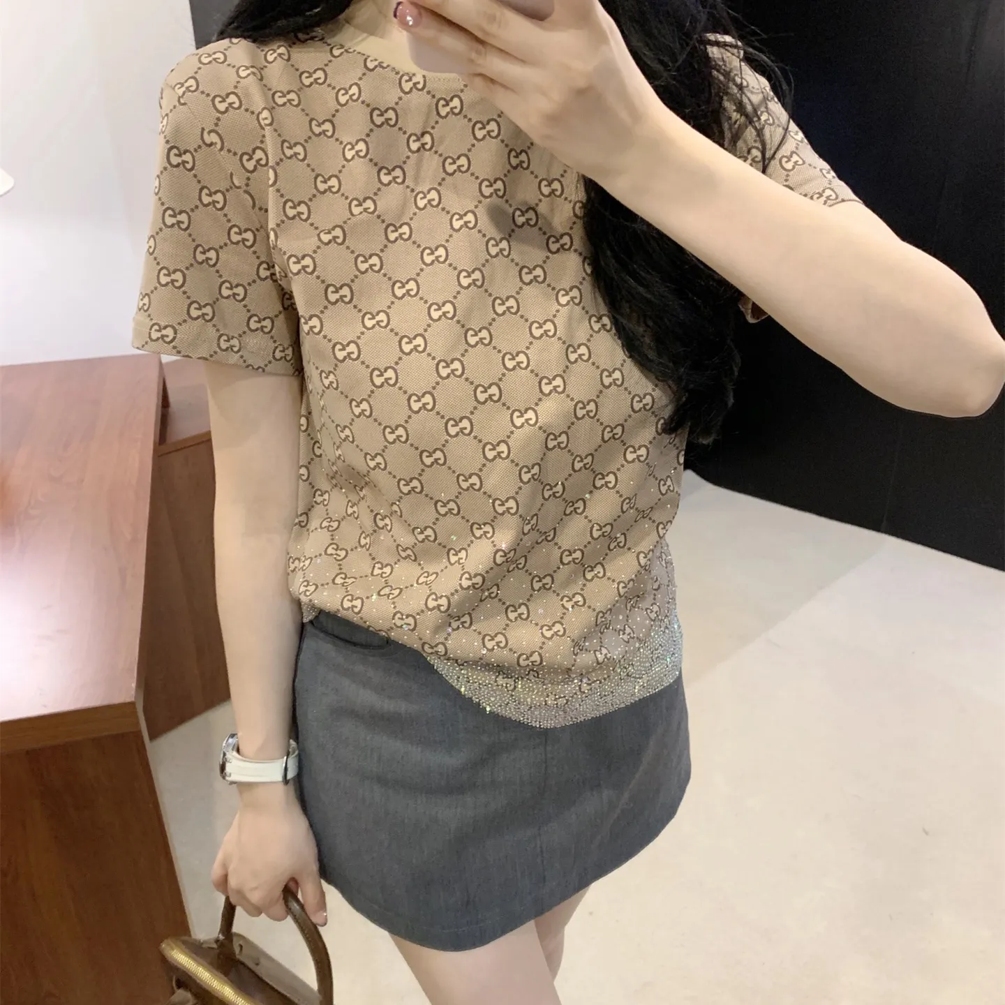 『S-L』映え スリム おしゃれ 通気性 快適 クルーネック 綿100% グラデーション ホットストーン Tシャツ ショーツ