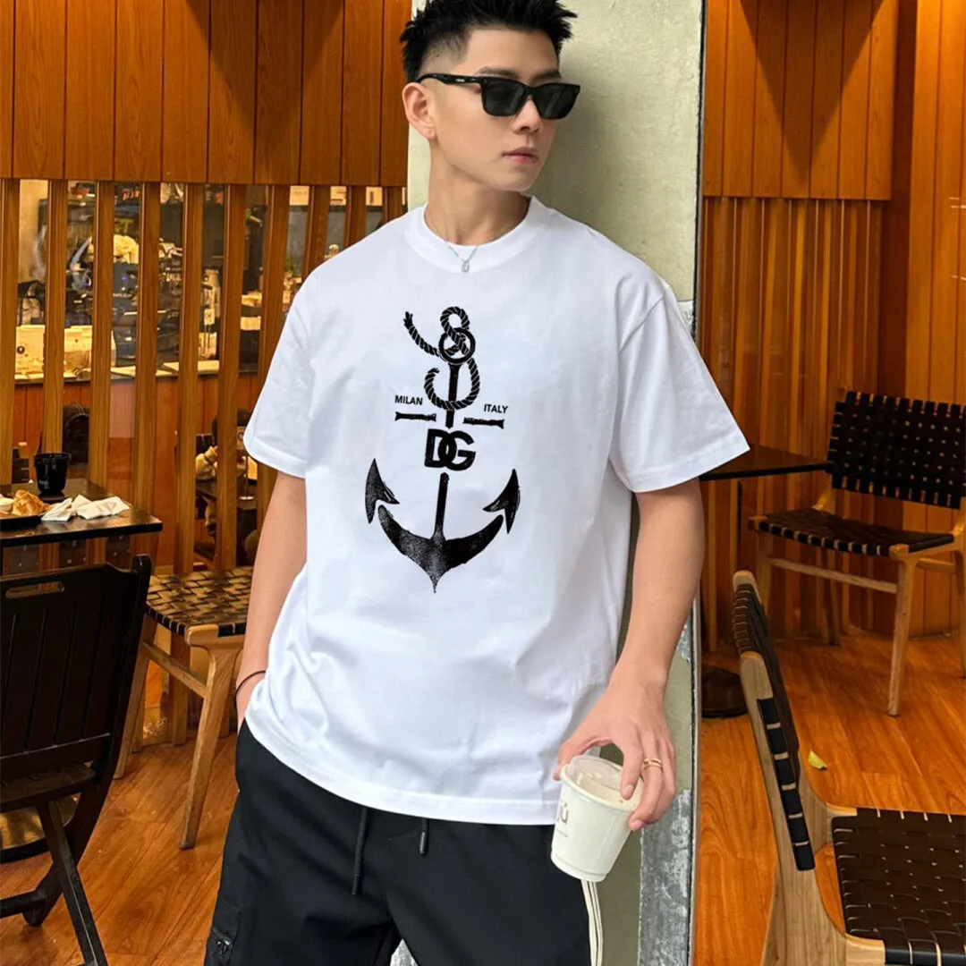 『S-4XL』オシャレ度UP プレミアム素材使用 着るだけで特別感 トレンド 夏らしい Ｔシャツ
