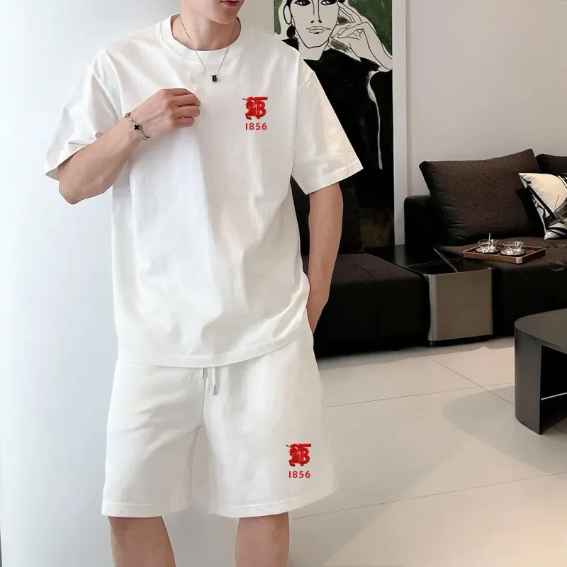 『M-4XL』着心地バツグン デイリー使いに最適 ゆったりシルエット モノトーン刺繍Ｔシャツ ショートパンツ セット