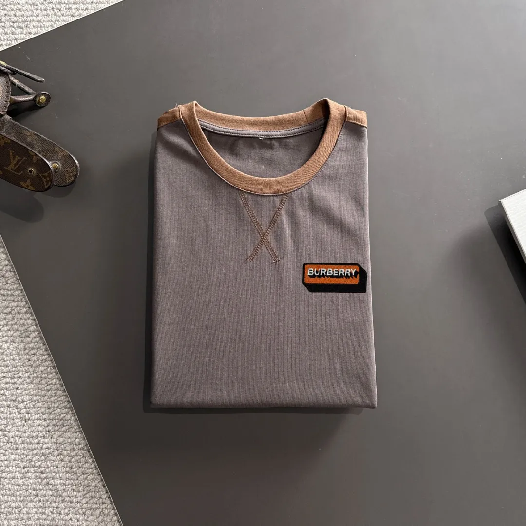 『M-3XL』夏ランウェイ ユニーク 洗濯OK スタイリッシュ リラックス 軽量 通気性 半袖 Tシャツ