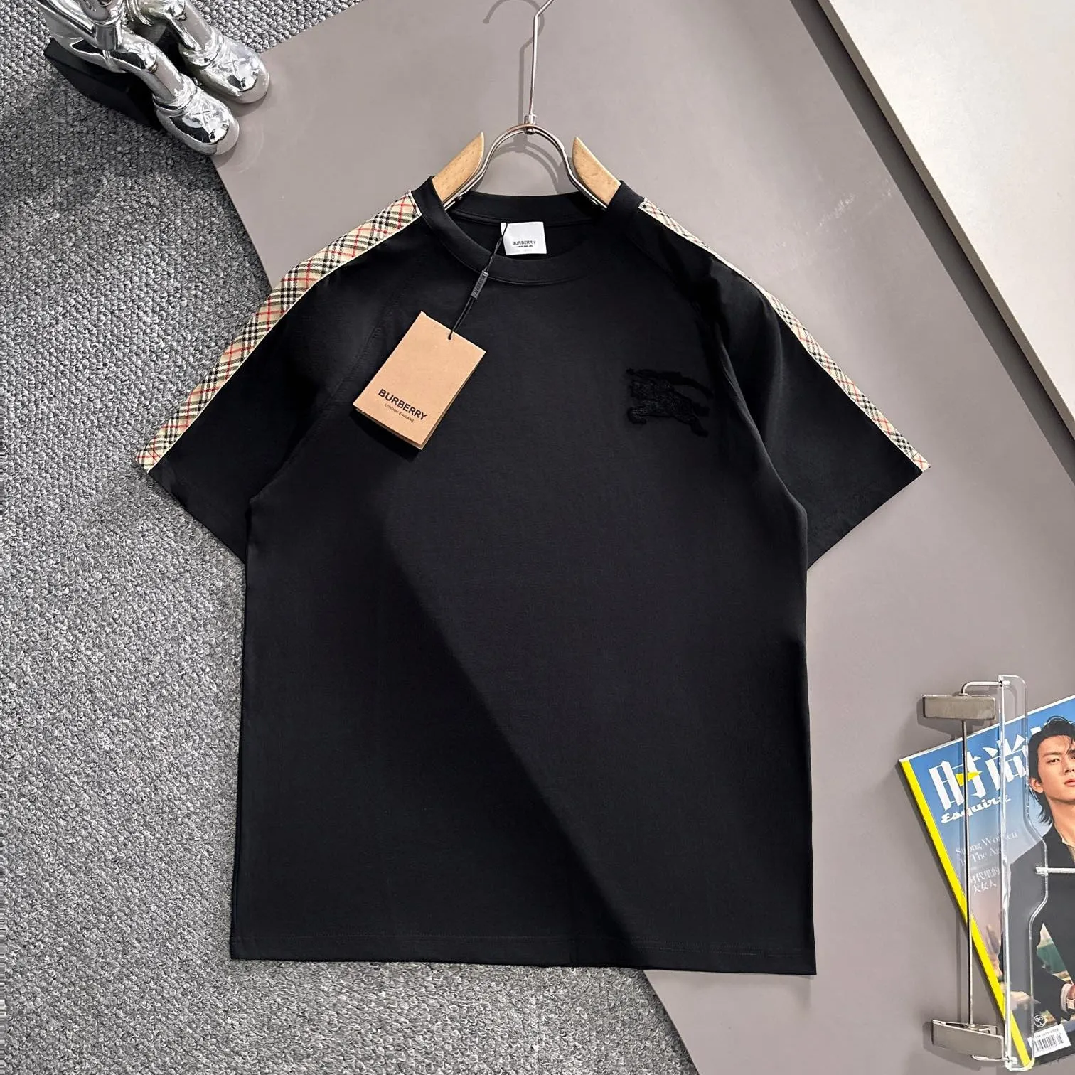 『XS-L』オーダーメイド 100％ ダブル ガーゼ コットン 生地 肩 テープ 刺繍 戦馬 ロゴ 半袖 Tシャツ