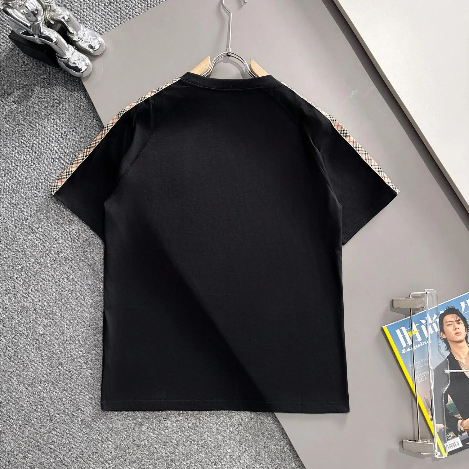 『XS-L』オーダーメイド 100％ ダブル ガーゼ コットン 生地 肩 テープ 刺繍 戦馬 ロゴ 半袖 Tシャツ