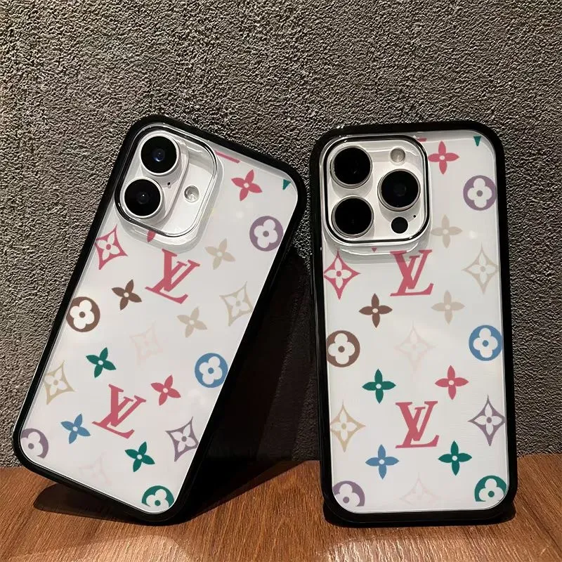 トレンド  装飾的 デザイン感 スマホケース