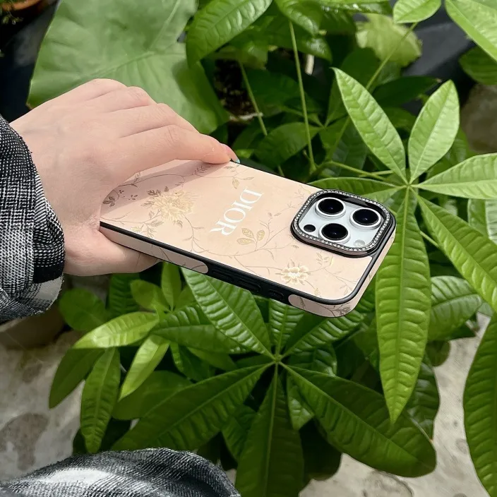 限定品 美人度アップ デザイン感 スマホケース