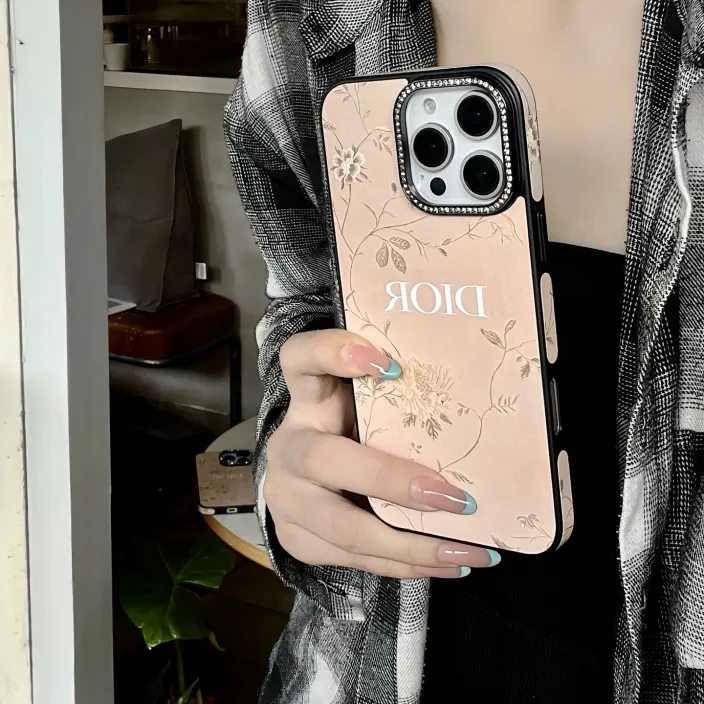 限定品 美人度アップ デザイン感 スマホケース