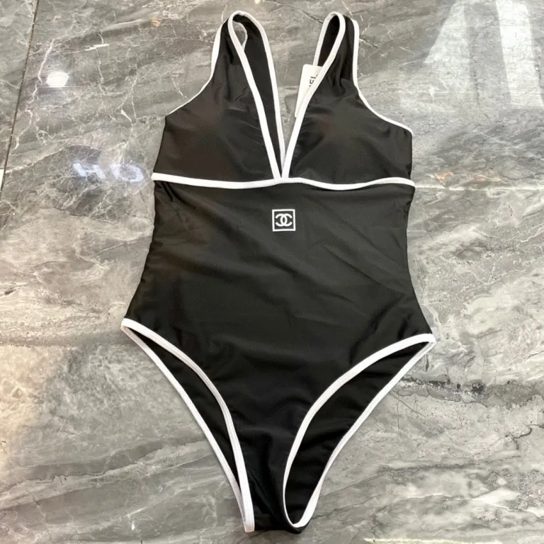 【S-XL】好感度100％ おすすめ 速乾性ゴム 通気性と快適性 背中が開いたワンピース水着