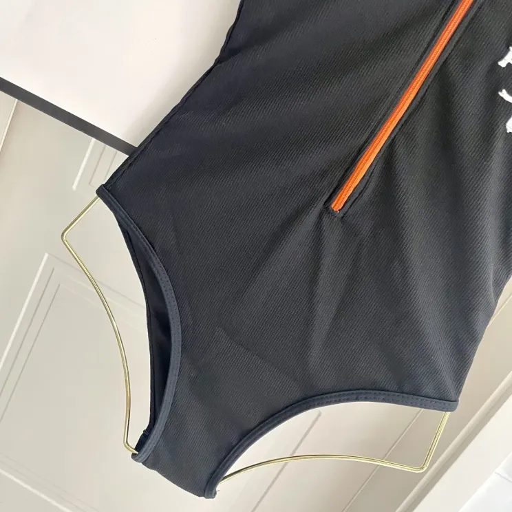 【S-XL】絶対欲しい 西洋風 休暇の必需品 ファッション ワンピース水着