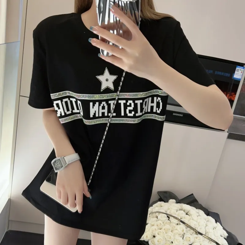 『フリーサイズ』2色選べる 憧れ デートの服装 高級感と質感 着心地良い Tシャツ