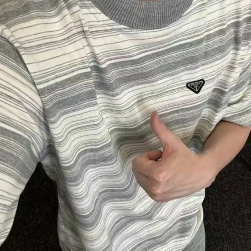 『M-XL』お手頃価格 しわになりにくく快適 混紡生地 ヴィンテージストライプ半袖Tシャツ