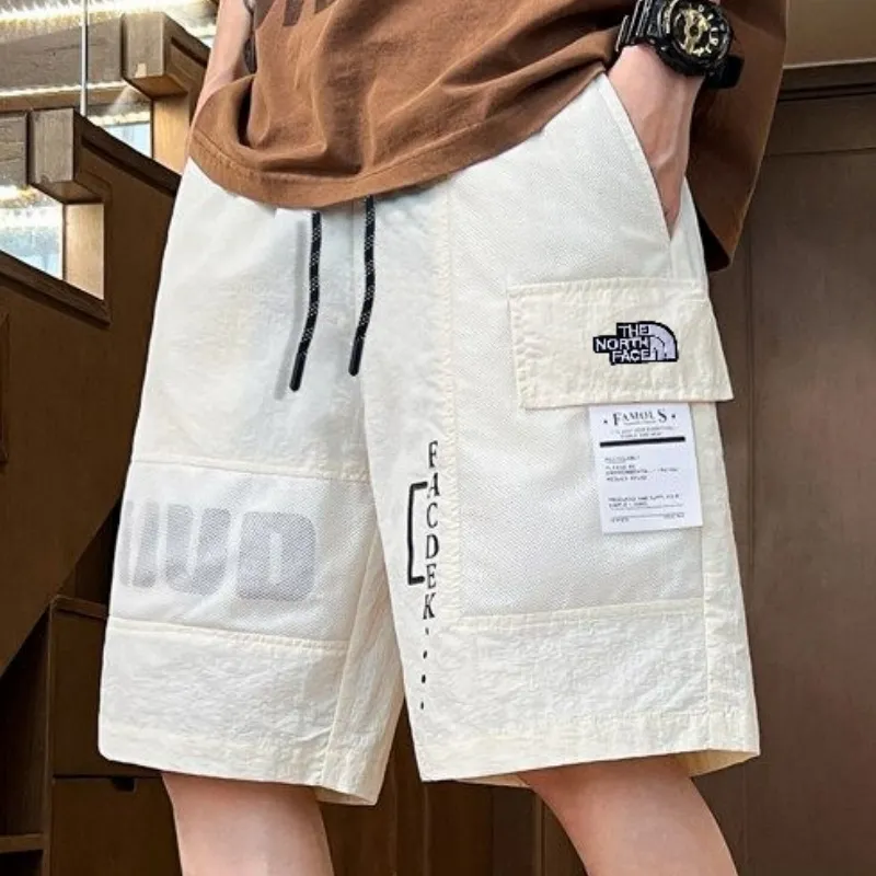 『 M-4XL』売れ筋 夏のニュースタイル 伸縮性のあるウエスト コントラストカラーのステッチ ショートパンツ
